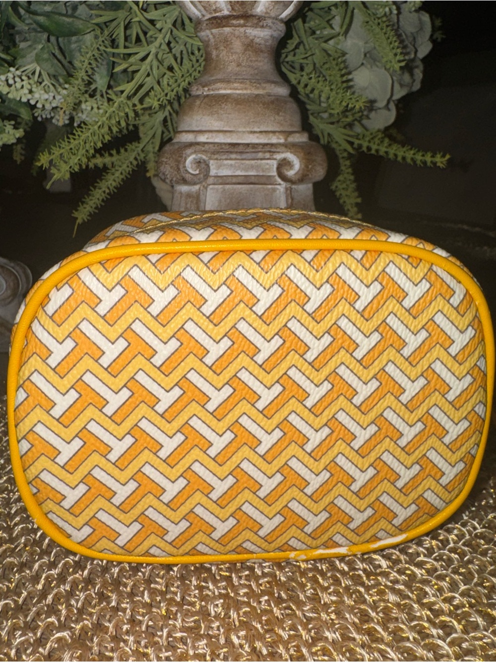 NWOT Tory Burch Yellow and Cream Leather Pouch ⭐️ - Picture 2 of 5